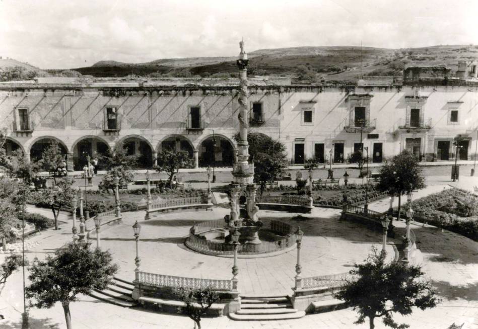 plaza-principal-antigua